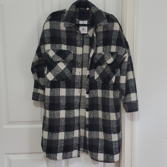 Oversized black plaid jacket - Picture 1 of 11